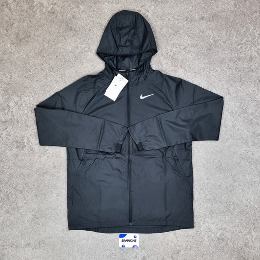 Nike Essentials Windrunner - Black