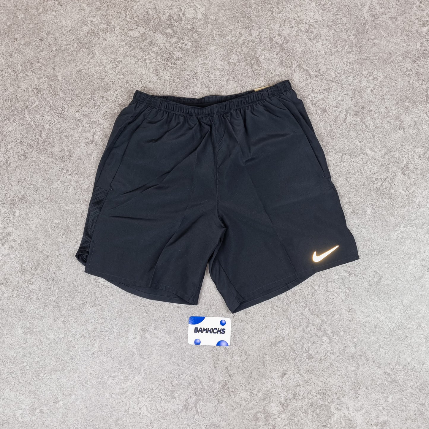 Nike Challenger Shorts (7in) - Black