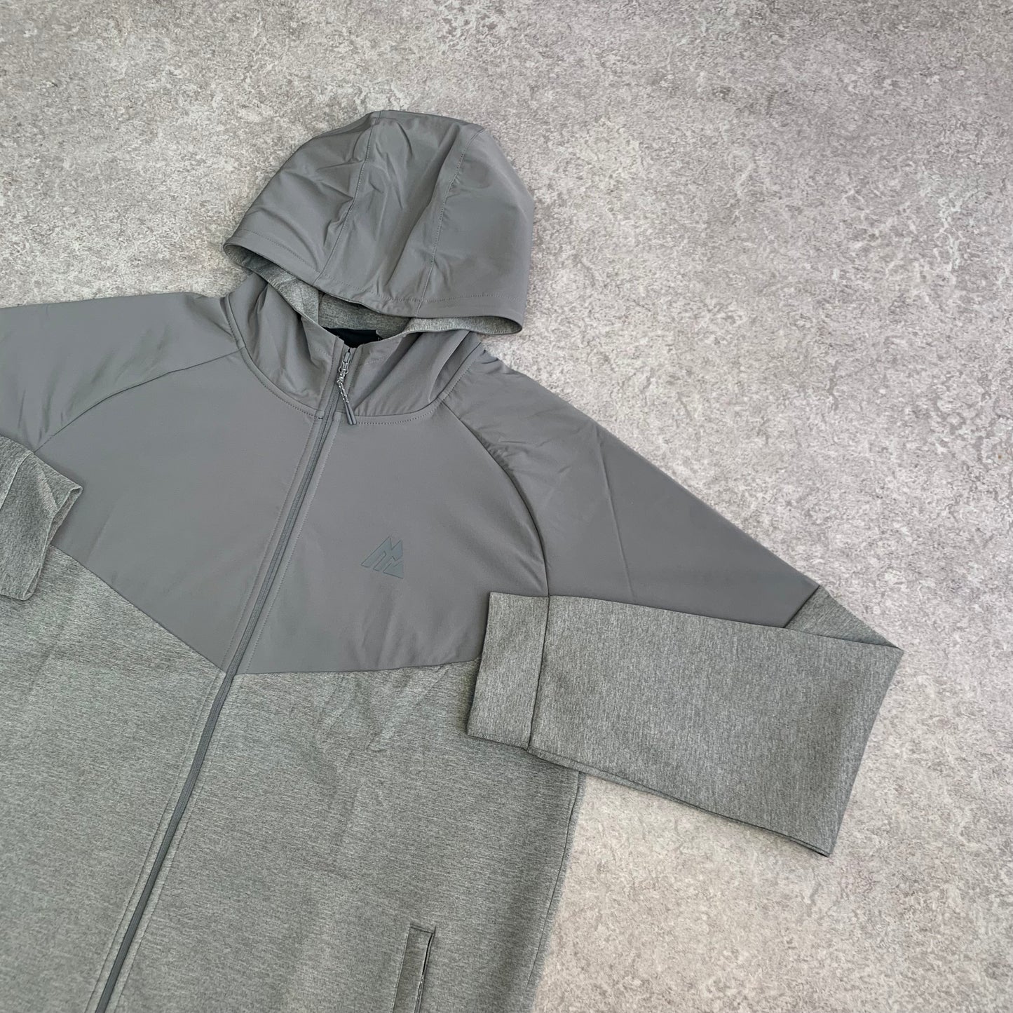 Montirex Recover 2.0 Fleece Hoodie - Cement Grey