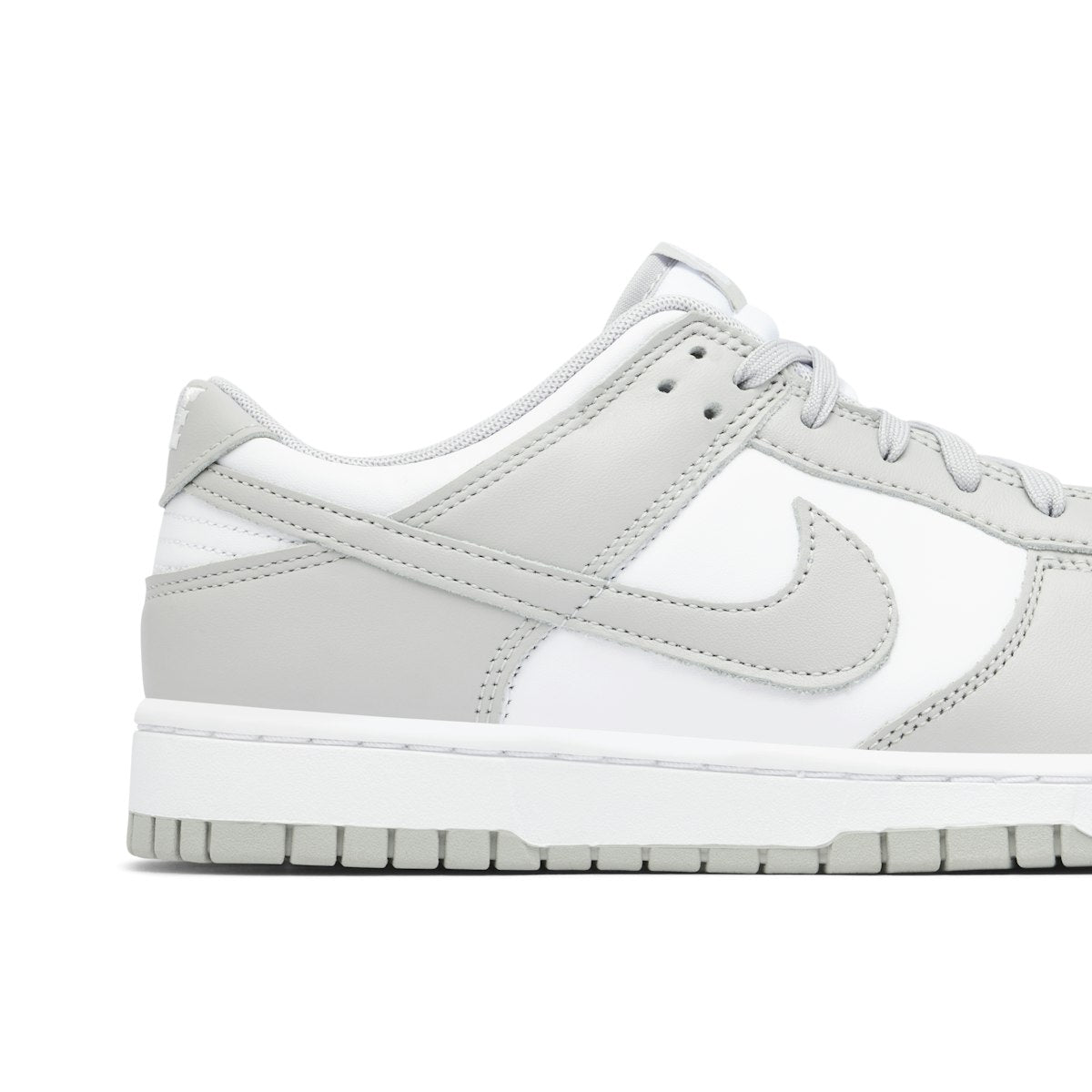 Nike Dunk Low Retro Grey Fog