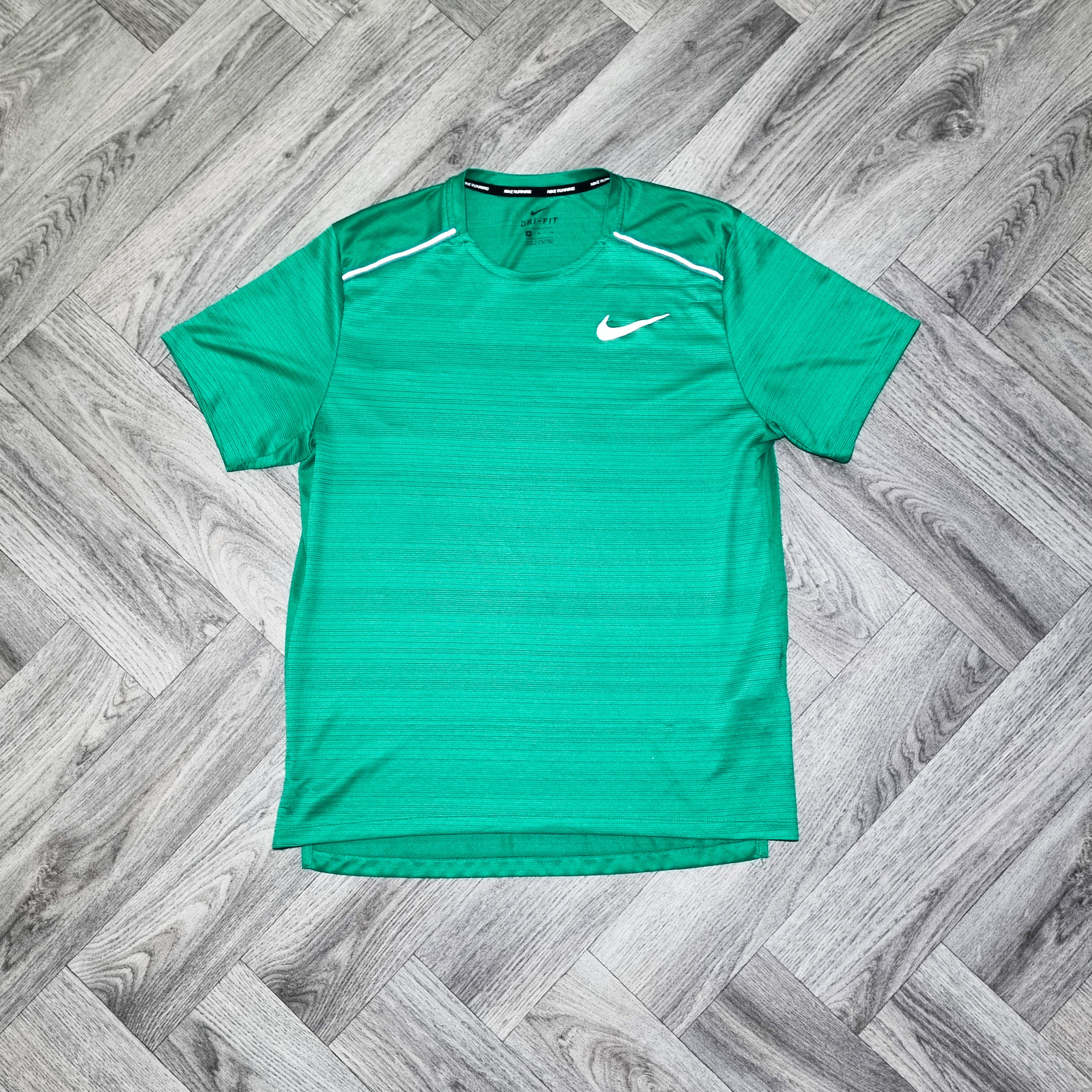 Nike Miler 1.0 T Shirt Emerald Green Used Medium