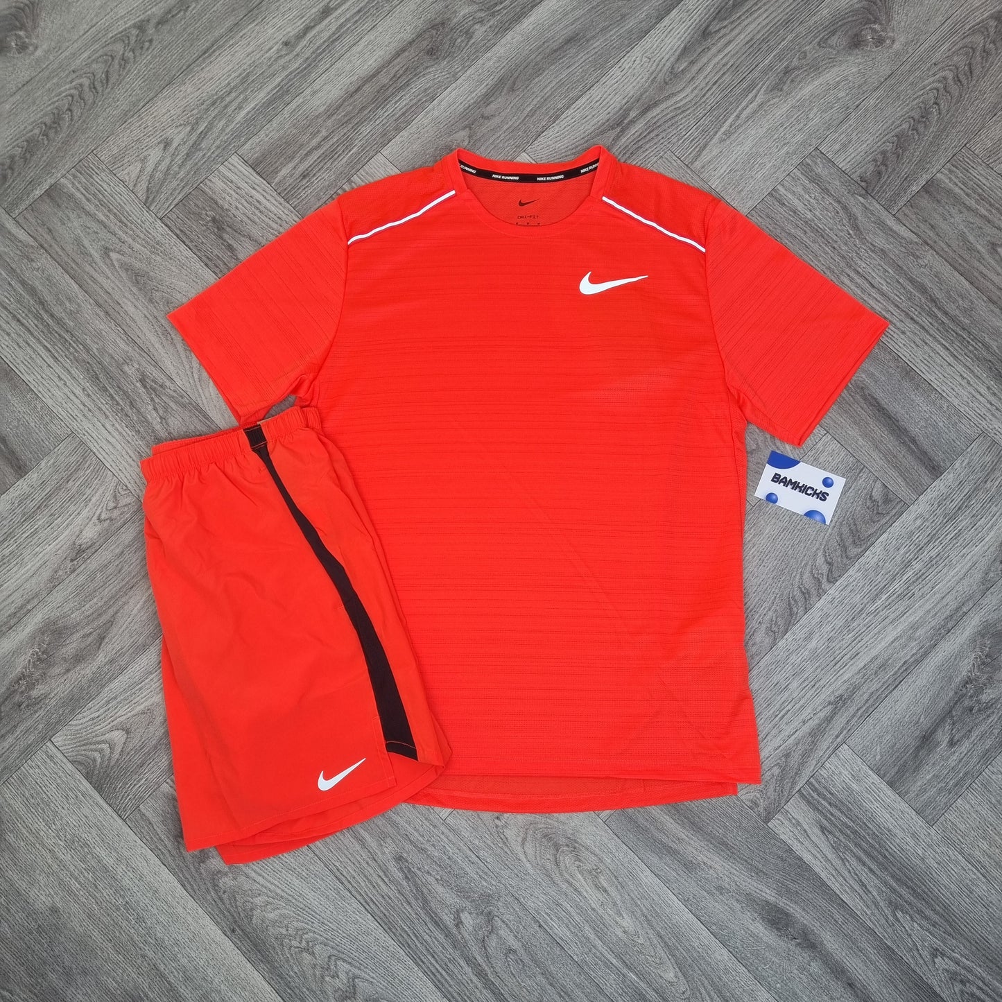 Nike Miler 1.0 T-Shirt & Challenger Shorts (7in) Bright Crimson Set