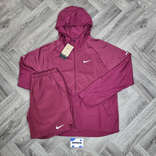 Nike Essentials Windrunner & Flex Stride Shorts Rose Set