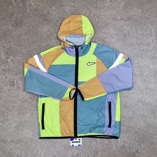 Nike Patchwork Wildrun Windrunner Jacket Volt