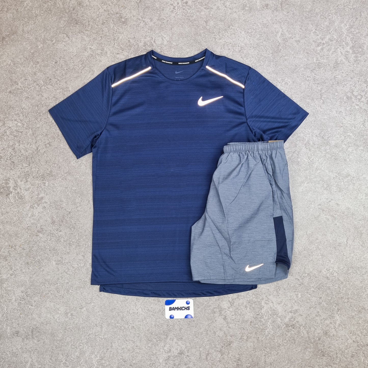 Nike Miler 1.0 T-Shirt & Challenger Shorts (7in) Midnight Navy/Obsidian Set