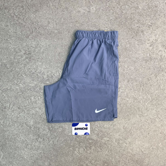 Nike Challenger Shorts (7in) - World Indigo/Lilac