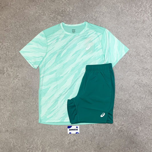 Asics Core Print T-Shirt & Core Shorts (7in) Set - Oasis Green/Rainy Lake