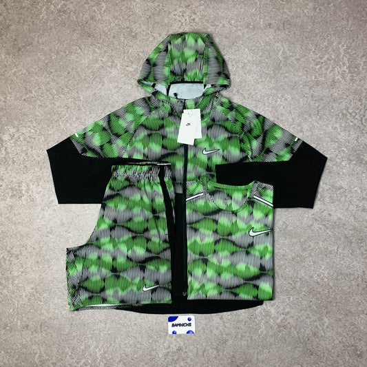 Nike Repel Miler Windrunner 3 Piece Set - Green Strike/Black